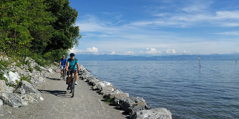 Cycling around Lake Constance, islands of Mainau
